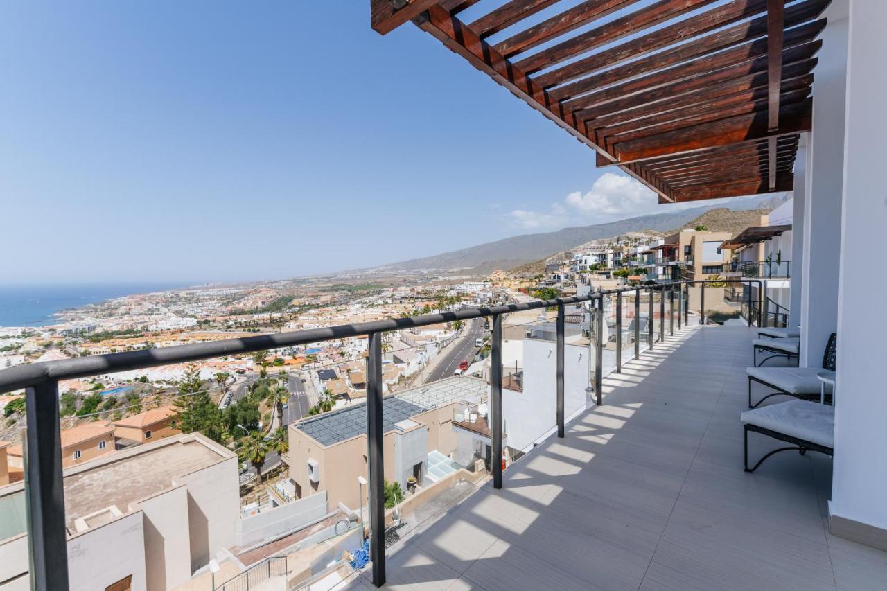 Sunset White Villa - Ocean View, Jakuzzi, Heated Pool, Air-Conditioning, Grill Playa de las Americas  Exterior photo