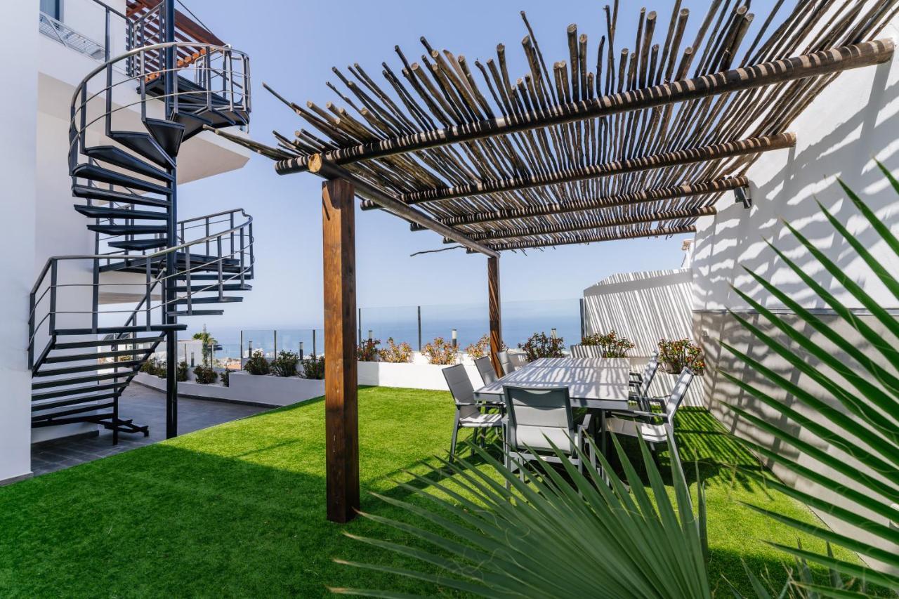 Sunset White Villa - Ocean View, Jakuzzi, Heated Pool, Air-Conditioning, Grill Playa de las Americas  Exterior photo