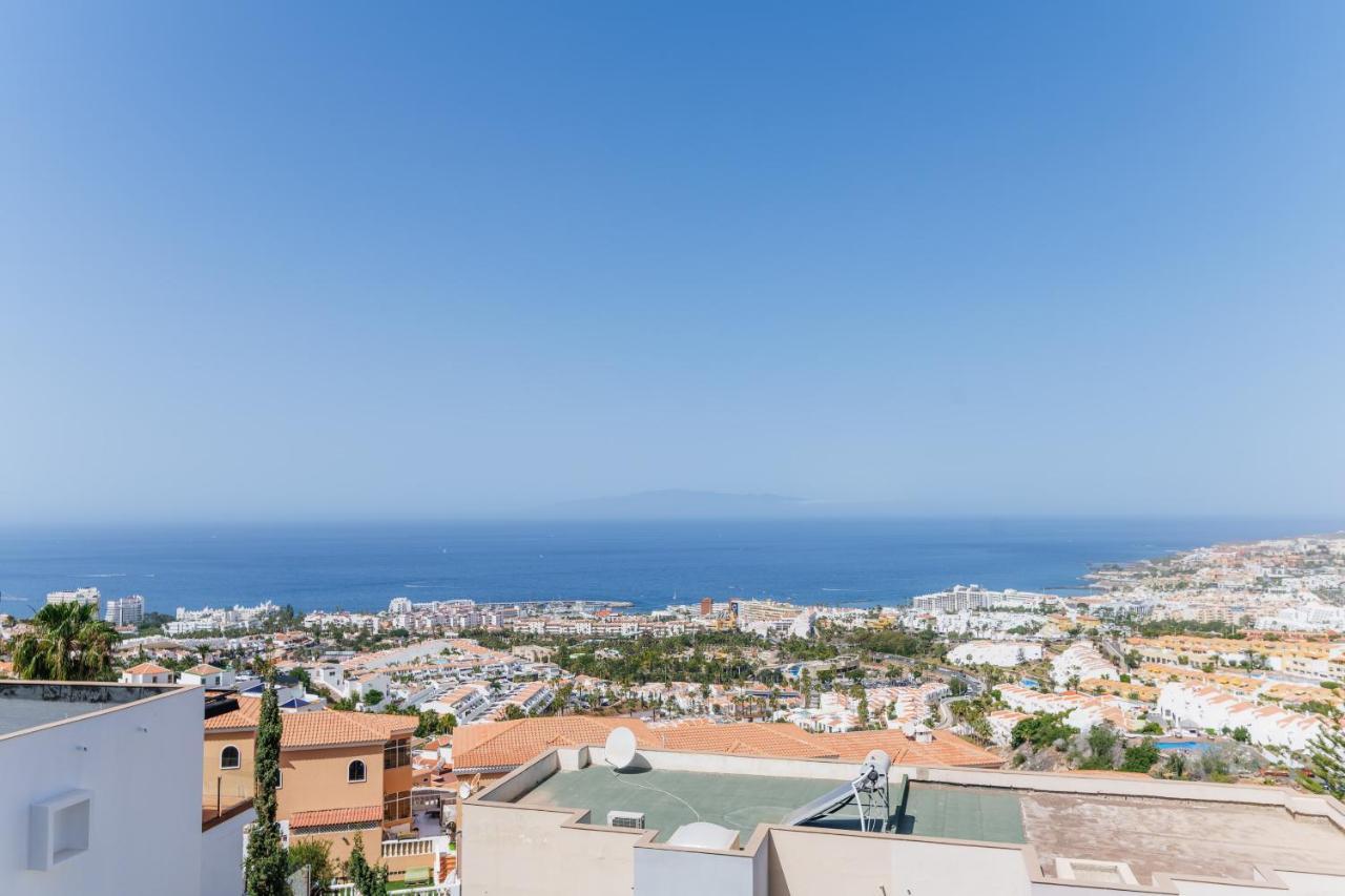 Sunset White Villa - Ocean View, Jakuzzi, Heated Pool, Air-Conditioning, Grill Playa de las Americas  Exterior photo
